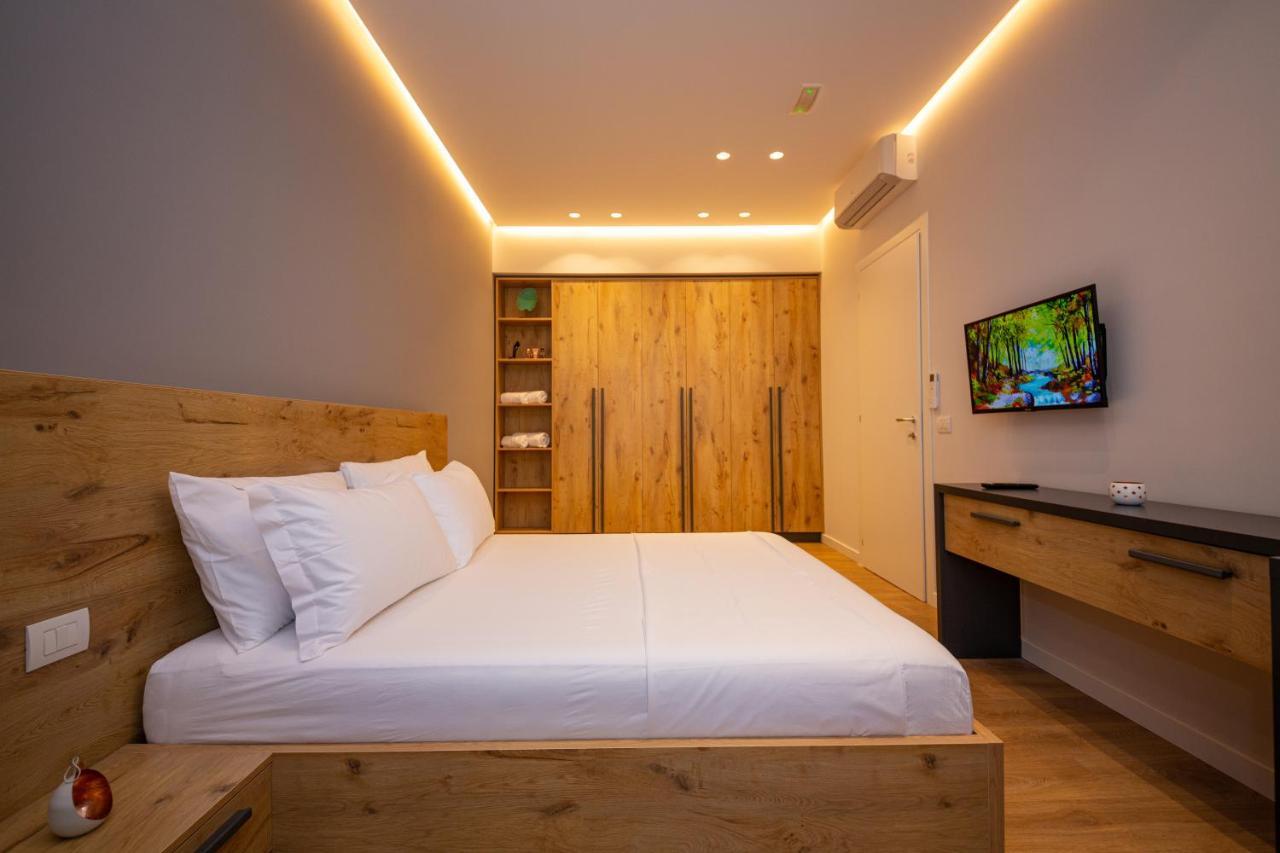 Central Chic Apartments Tirana Exterior photo